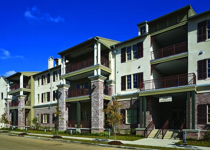 Hotel Carriage House 3*
