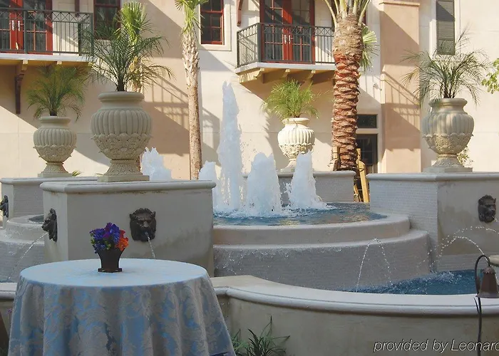 Carriage House Hotel Lafayette
